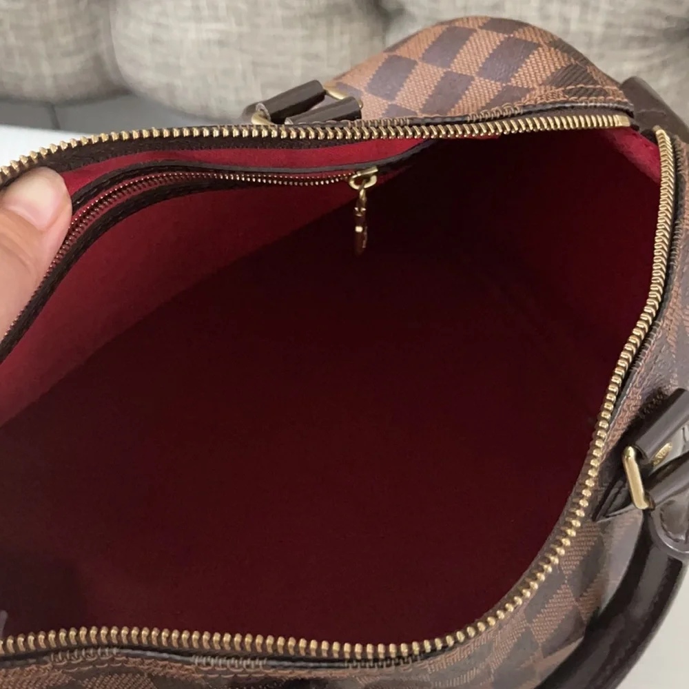 Louis Vuitton classic louis